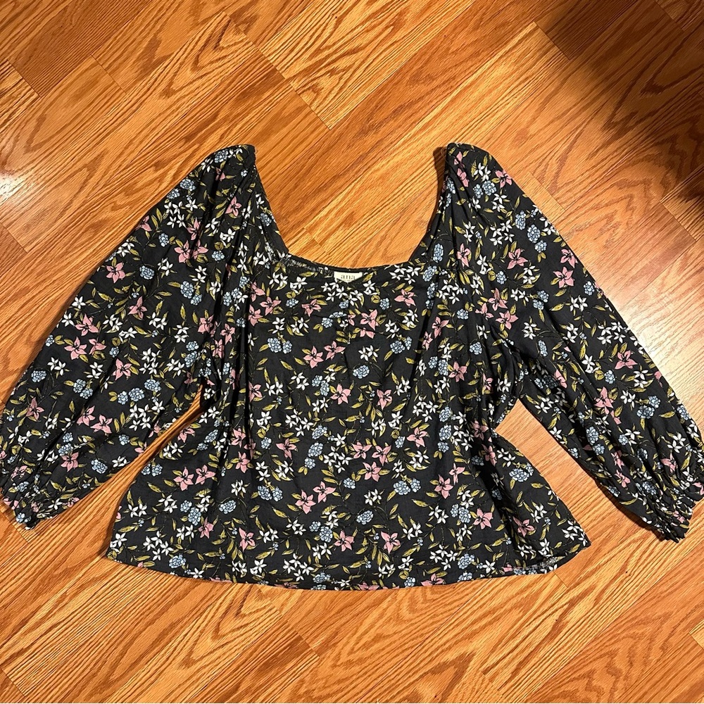 a.n.a Floral Black square neck Boho Top with Puff Sleeves NWT size 1X